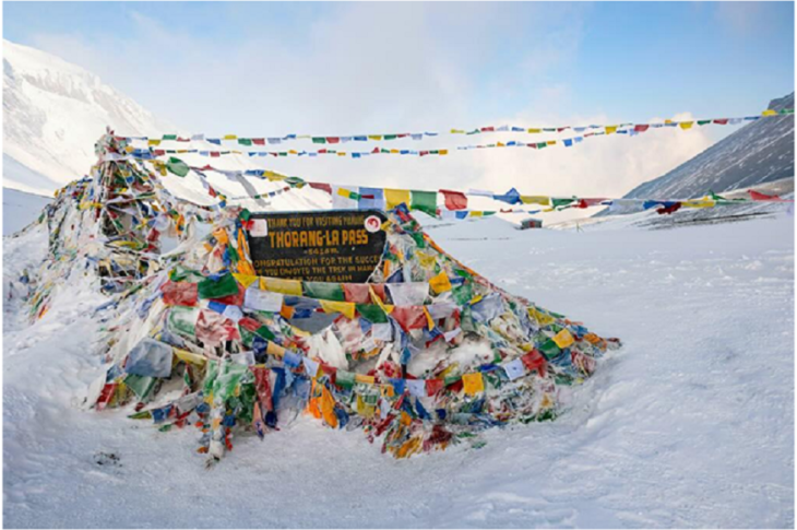 Manaslu circuit trek